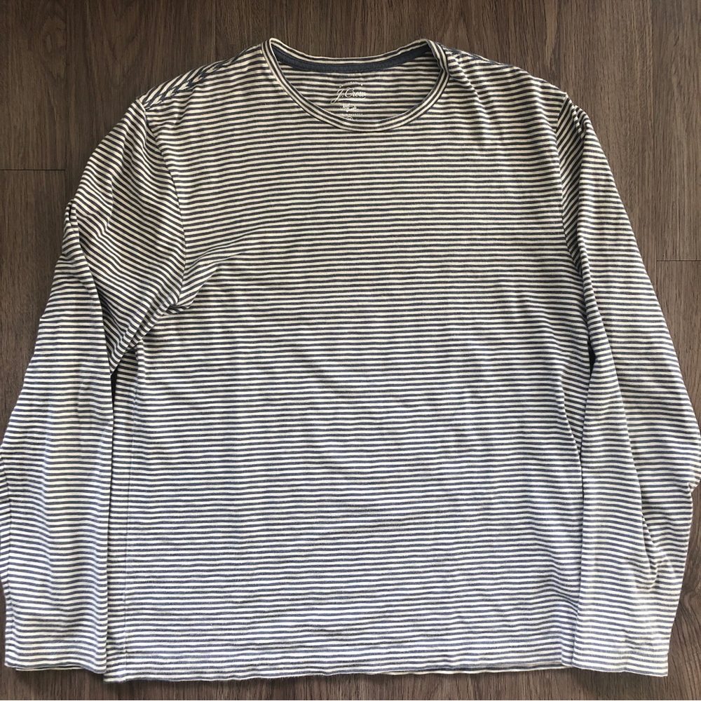 J Crew Long Sleeve in Medium